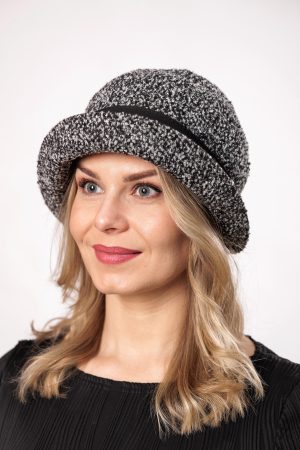 Головной убор "Дэми" Т26-4